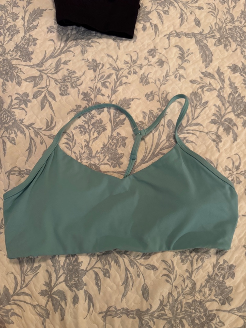 Old Navy studiosmooth sports bra